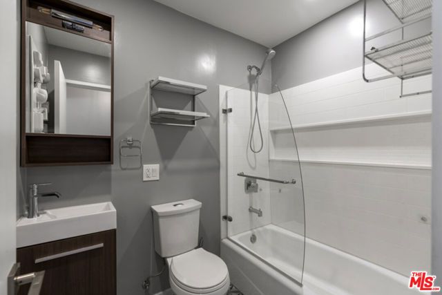 3259 E 2nd Street, Los Angeles, CA 90063