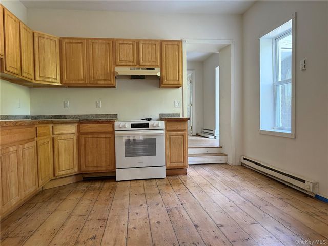 50 S Montgomery Street 4, Walden, NY 12586