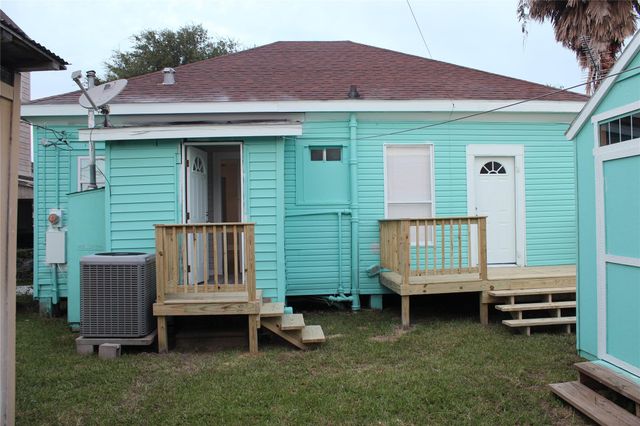 4125 Avenue M, Galveston, TX 77550