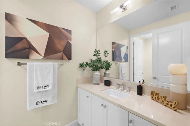 68 Quarter Horse, Irvine, CA 92602