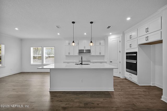 1028 CREIGHTON Road, Fleming Island, FL 32003