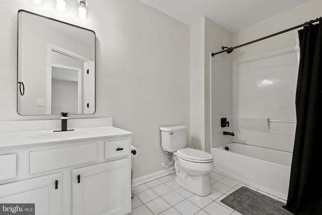 1032 LAMBERTON ST, Trenton, NJ 08611