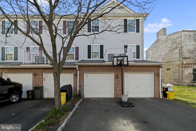 1032 LAMBERTON ST, Trenton, NJ 08611