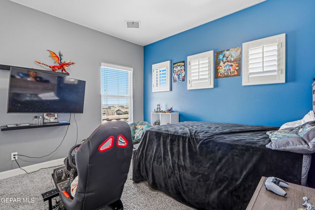 12310 Houghton Springs Drive, Horizon City, TX 79928