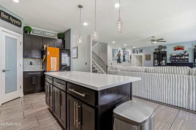 12310 Houghton Springs Drive, Horizon City, TX 79928