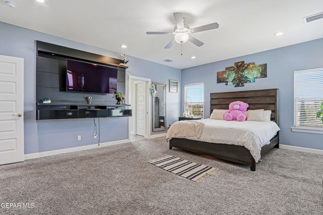 12310 Houghton Springs Drive, Horizon City, TX 79928