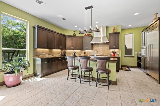 3696 County Road 207, Liberty Hill, TX 78642