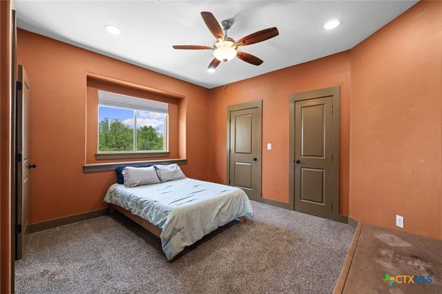 3696 County Road 207, Liberty Hill, TX 78642