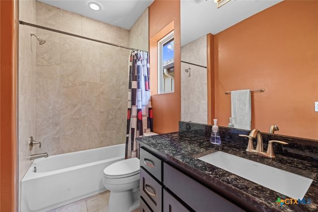 3696 County Road 207, Liberty Hill, TX 78642