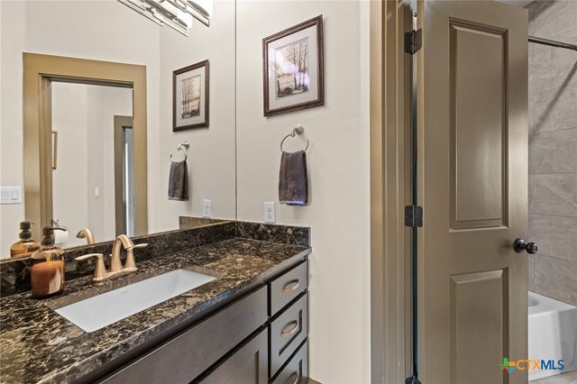 3696 County Road 207, Liberty Hill, TX 78642