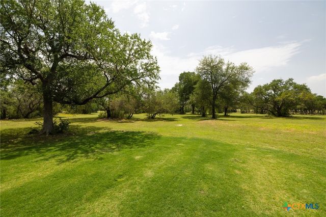 3696 County Road 207, Liberty Hill, TX 78642