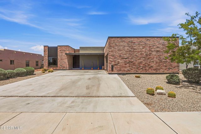 329 Rio El Rancho Court, El Paso, TX 79932