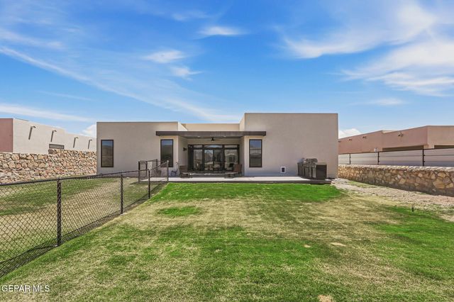 329 Rio El Rancho Court, El Paso, TX 79932
