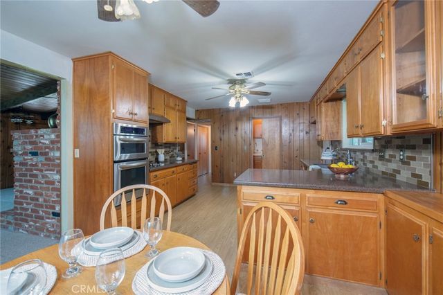 21256 Tollhouse, Clovis, CA 93619