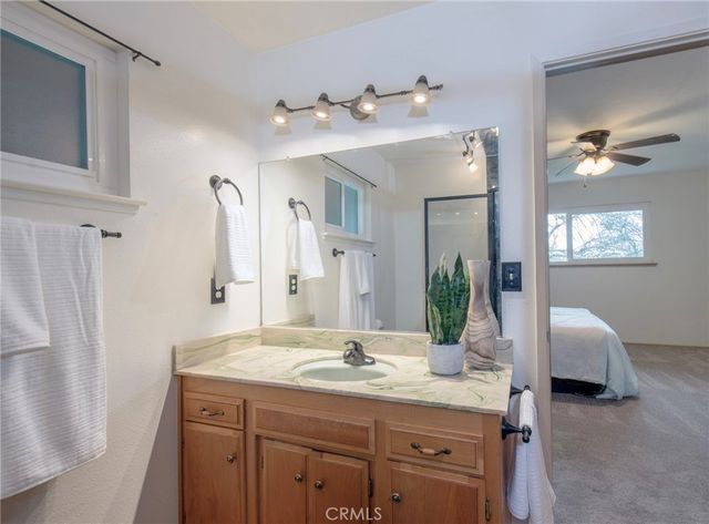 21256 Tollhouse, Clovis, CA 93619