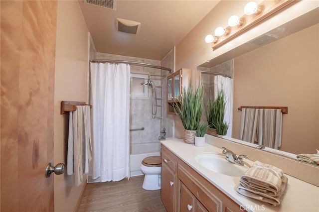 21256 Tollhouse, Clovis, CA 93619