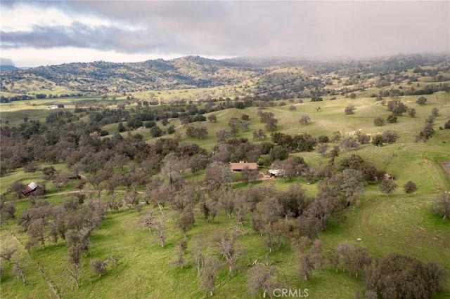 21256 Tollhouse, Clovis, CA 93619