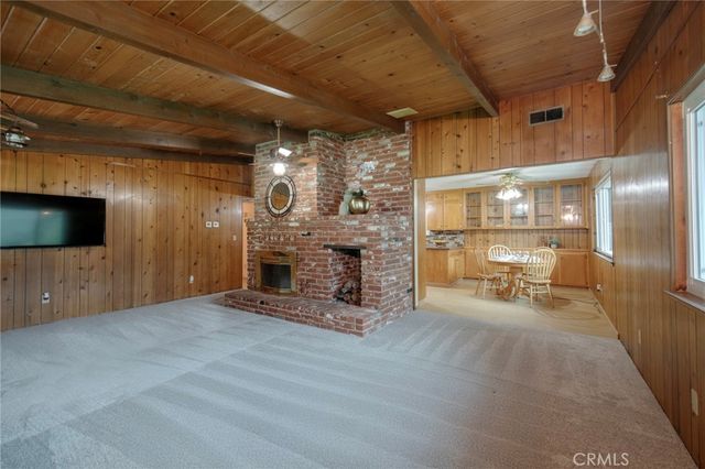 21256 Tollhouse, Clovis, CA 93619