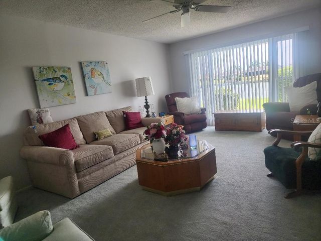 1405 JACOBSON CIRCLE, Sun City Center, FL 33573