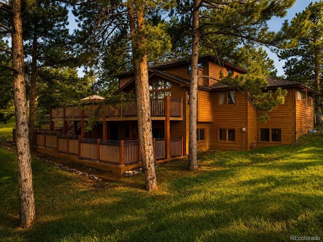 2210 Juniper Court, Golden, CO 80401