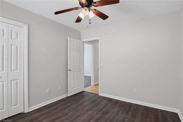 1965 Camden Forest Drive, Winston-salem, NC 27127