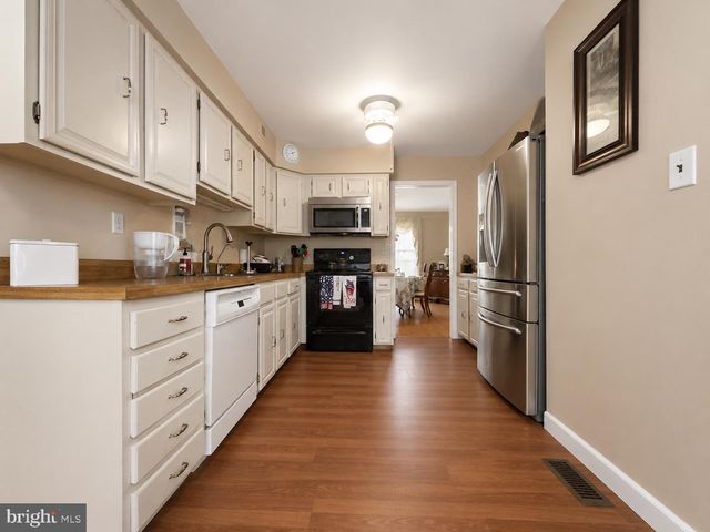 36 BUFFALO RUN, Medford, NJ 08055