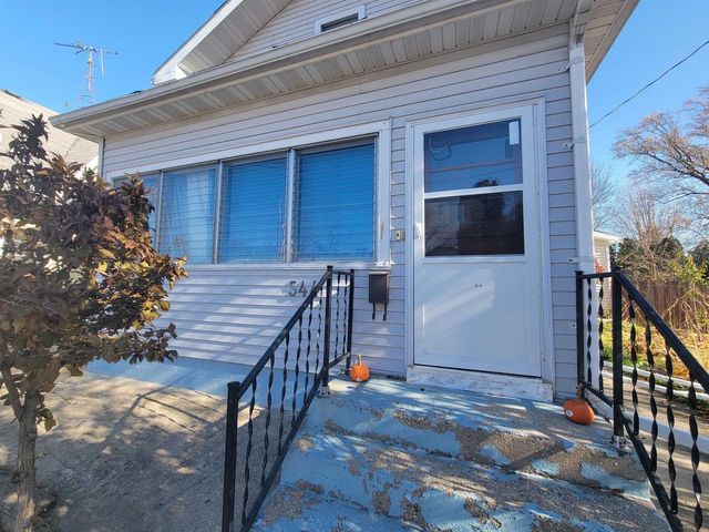 544 N Chatham Street, Janesville, WI 53548