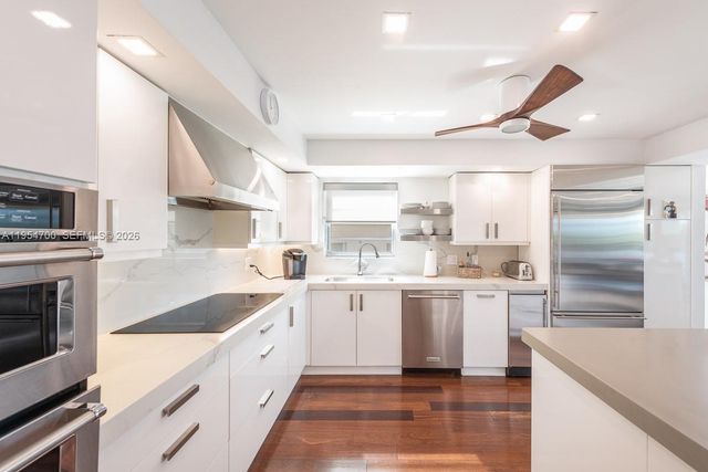 10180 W Bay Harbor Dr 4A, Bay Harbor Islands, FL 33154