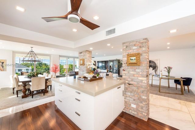 10180 W Bay Harbor Dr 4A, Bay Harbor Islands, FL 33154