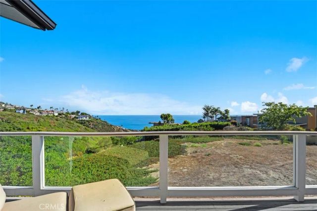 1285 Cortez Avenue, Laguna Beach, CA 92651