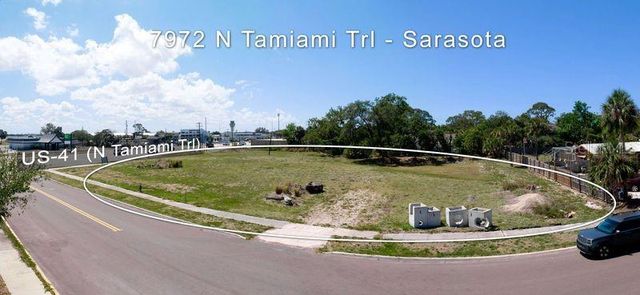 7972 N TAMIAMI TRAIL, Sarasota, FL 34243
