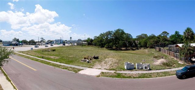 7972 N TAMIAMI TRAIL, Sarasota, FL 34243