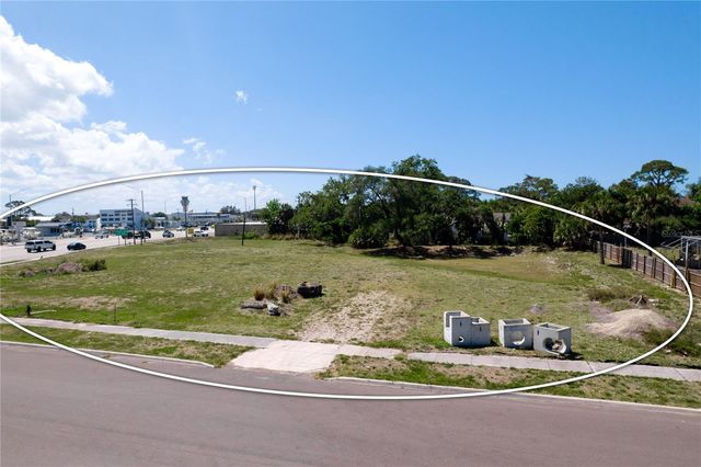 7972 N TAMIAMI TRAIL, Sarasota, FL 34243
