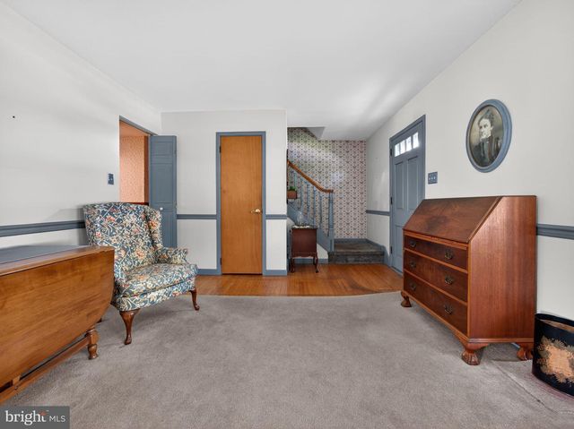 348 S 9TH ST, Quakertown, PA 18951