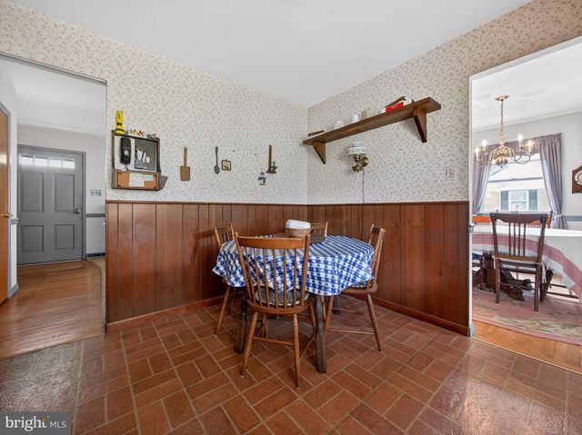 348 S 9TH ST, Quakertown, PA 18951