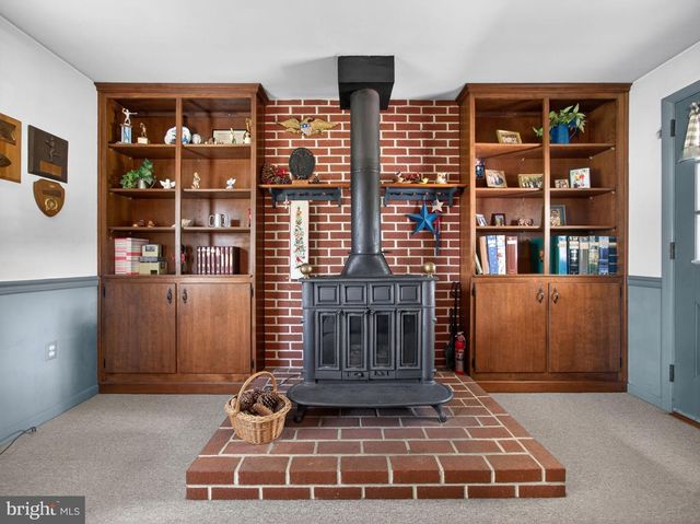 348 S 9TH ST, Quakertown, PA 18951
