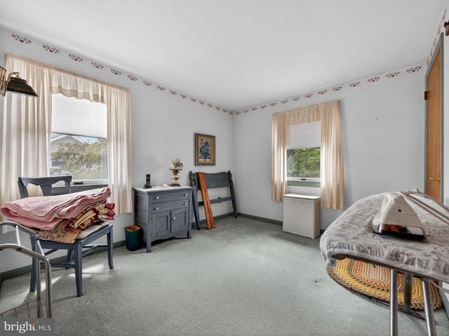 348 S 9TH ST, Quakertown, PA 18951