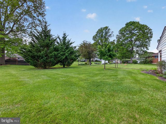 348 S 9TH ST, Quakertown, PA 18951