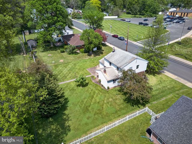 348 S 9TH ST, Quakertown, PA 18951
