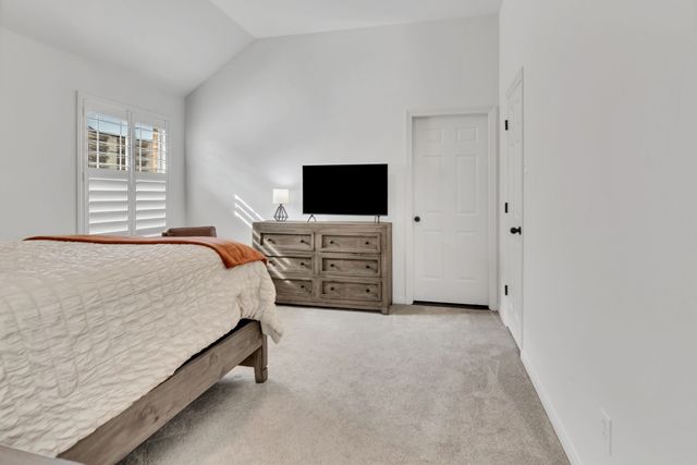 8901 Cypress Creek Road, Lantana, TX 76226