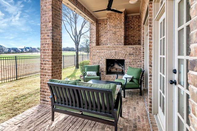 8901 Cypress Creek Road, Lantana, TX 76226