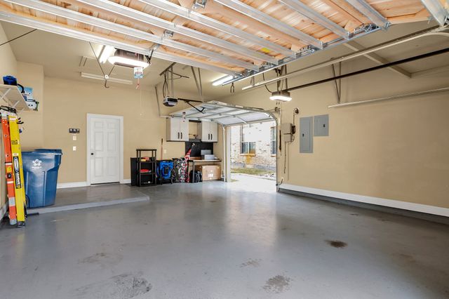 8901 Cypress Creek Road, Lantana, TX 76226