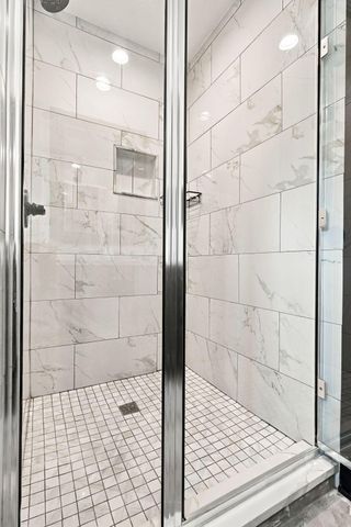 593 Reinhard Avenue, Columbus, OH 43206
