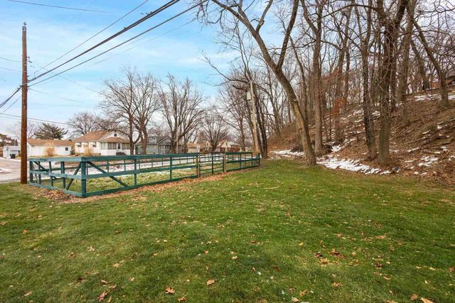 502 - 504 48th Street, Moline, IL 61265