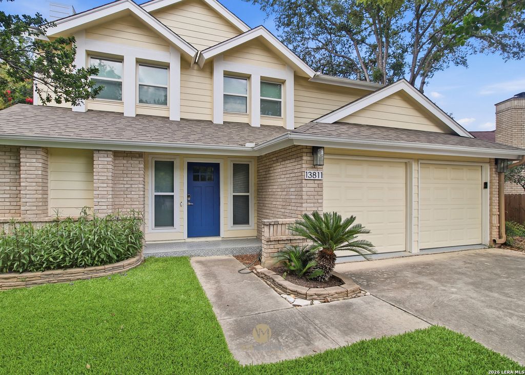 13811 STONE HOLLOW DR, San Antonio, TX 78232