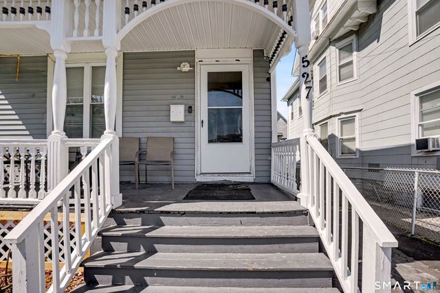 527 Colorado Avenue, Bridgeport, CT 06605