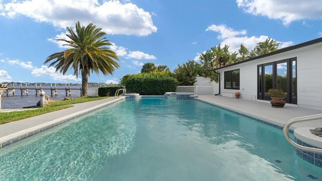 22 TIFFANY CIRCLE, Ormond Beach, FL 32174