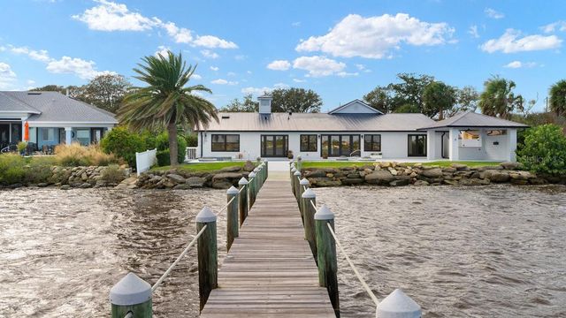 22 TIFFANY CIRCLE, Ormond Beach, FL 32174