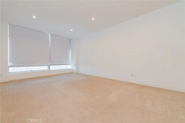 900 W Olympic 43D, Los Angeles, CA 90015