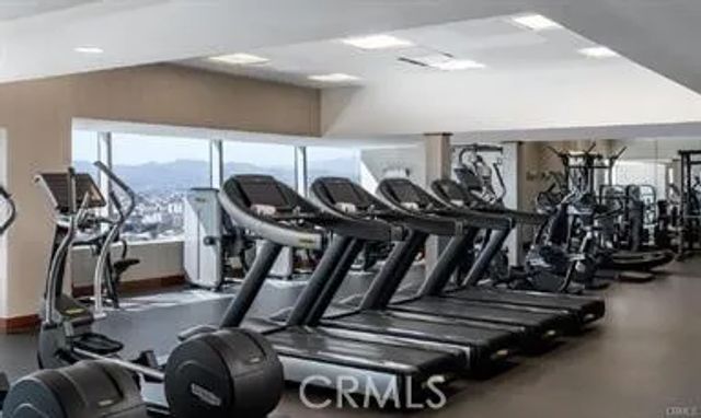 900 W Olympic 43D, Los Angeles, CA 90015
